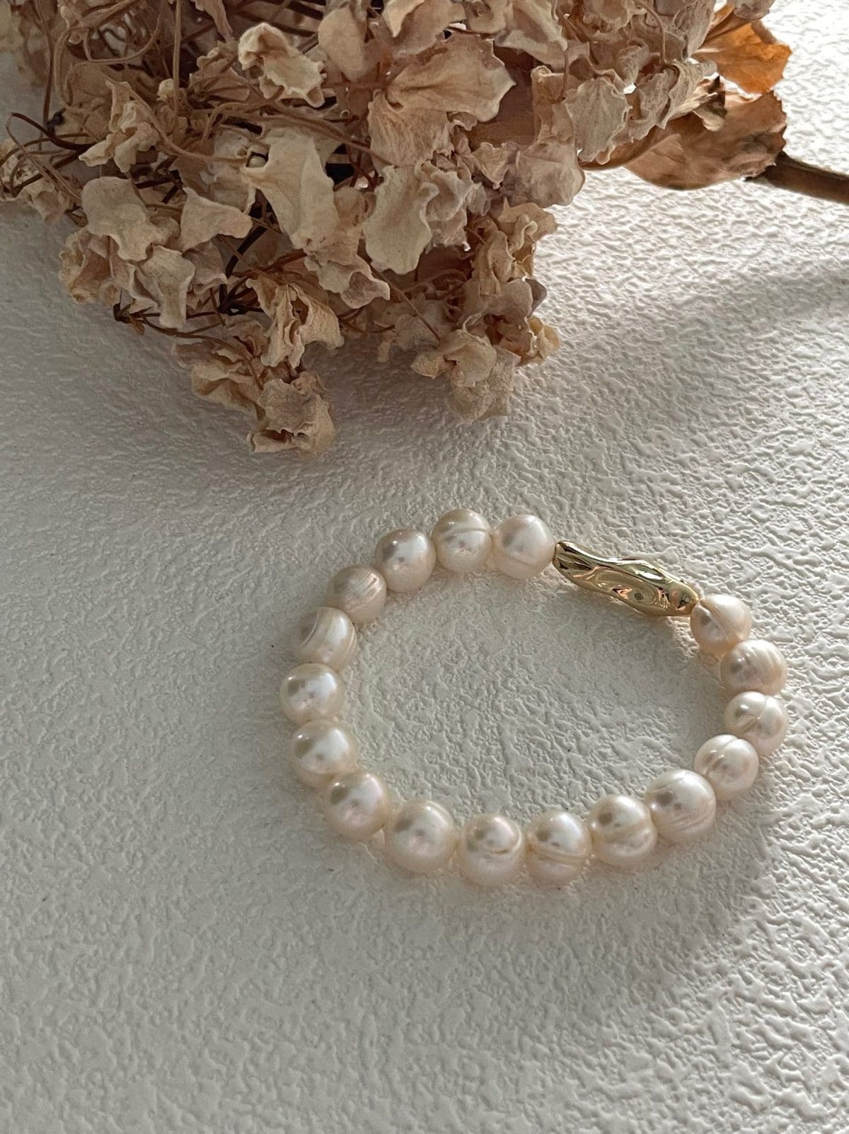 delicate freshwater pearl bracelets — 14K Gold-Filled Ribbed Pearl Bracelet | PoetPearl handcrafted jewelry